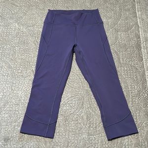 Lululemon crops!
